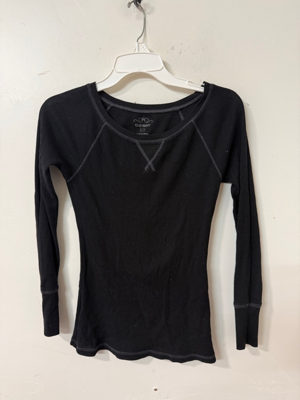 Old Navy Black Long Sleeve Waffle Thermal Top 2010